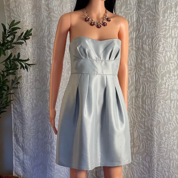 Vintage Y2K BCBGMAXAZRIA Metallic Silver Gray Strapless Prom Cocktail Dress 6 - Picture 2 of 7